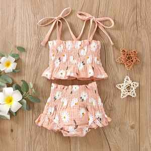 Sunshine Sweetheart: Floral 2-Piece Baby Girl Outfit